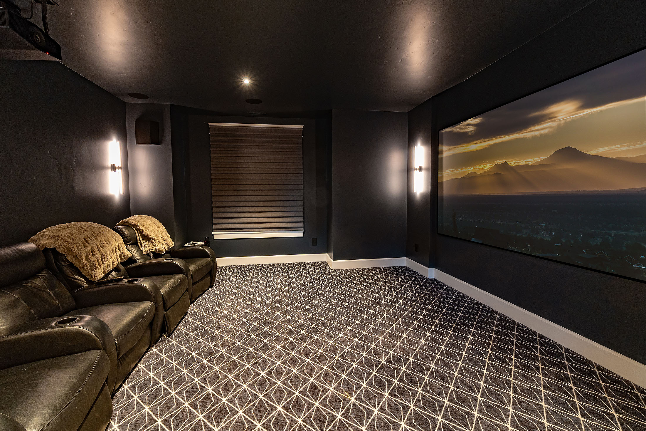 North Rim four-seat home theater, Awbrey Butte, Bend
