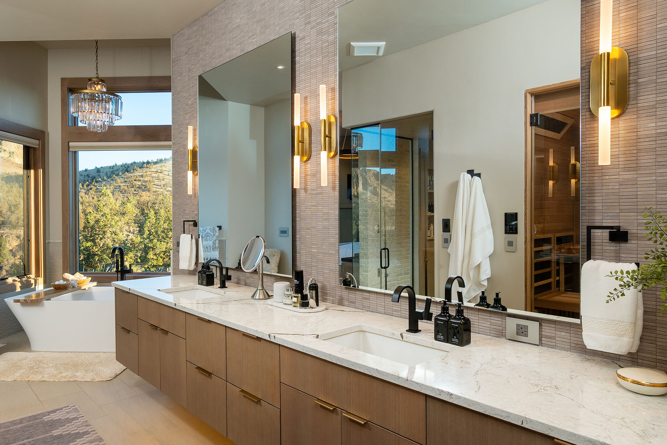Ranch at the Canyons primary bath with double vanity, walk-in shower and sauna, Terrebonne